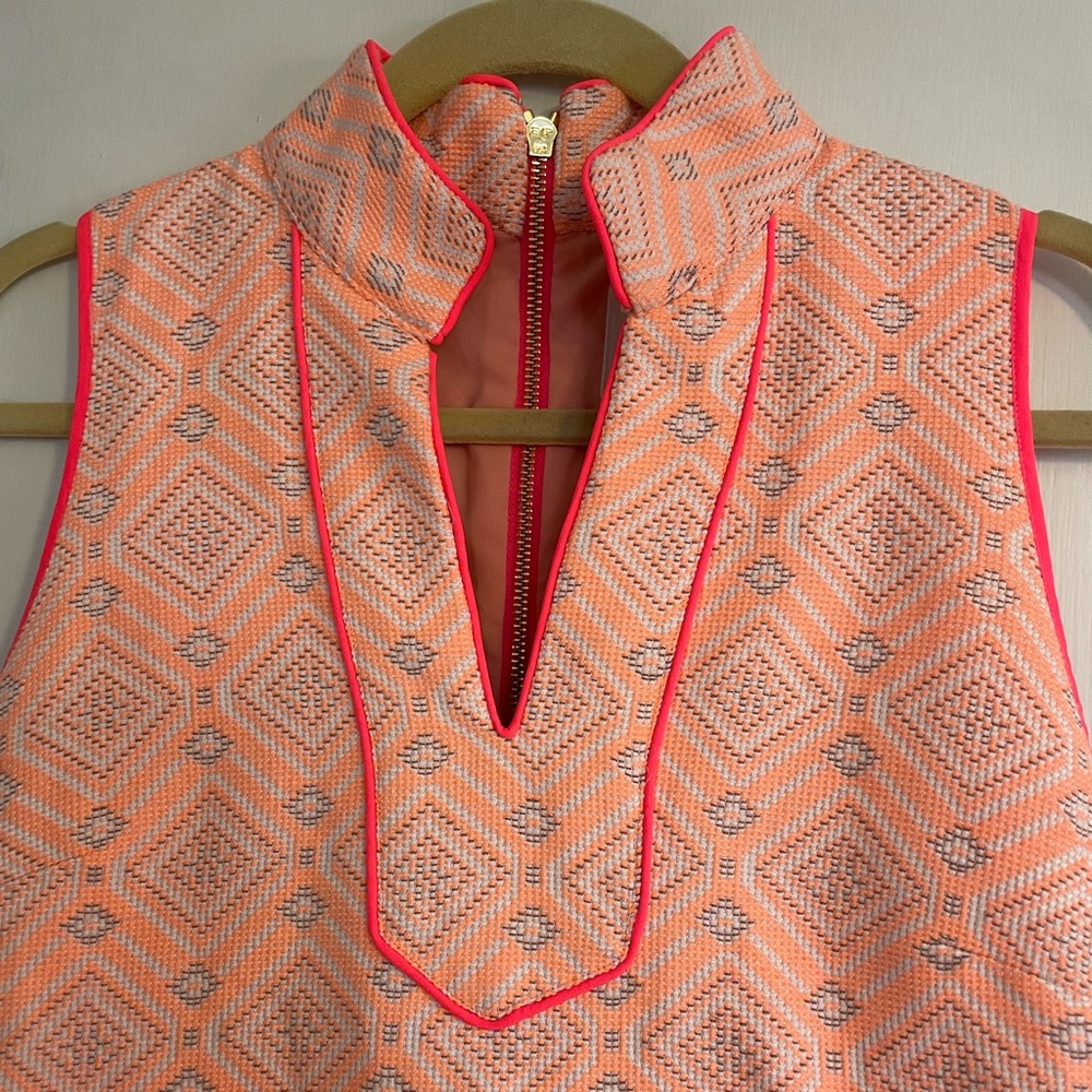 Sail to Sable Melon Jaquard size medium